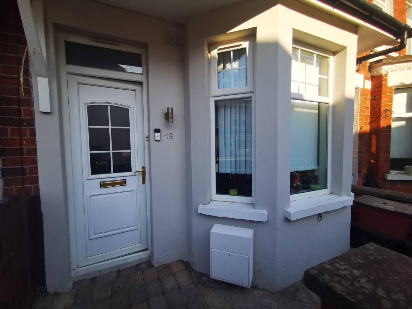 2Br Cozy Duplex Villa Belfast Exterior photo
